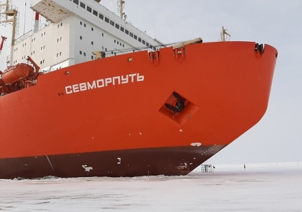  Экипаж атомного контейнеровоза «Севморпуть» выполнил программу субсидируемого каботажного рейса