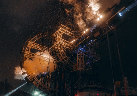 Ко Дню атомного ледокольного флота в Мурманске установили мультимедиа-инсталляцию