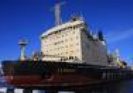 А/Л «ТАЙМЫР» ВЕРНУЛСЯ В МУРМАНСК